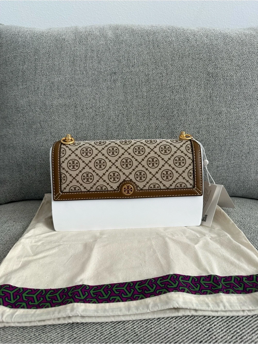 NWT Tory Burch 81863 T MONOGRAM SHOULDER BAG Hazelnut